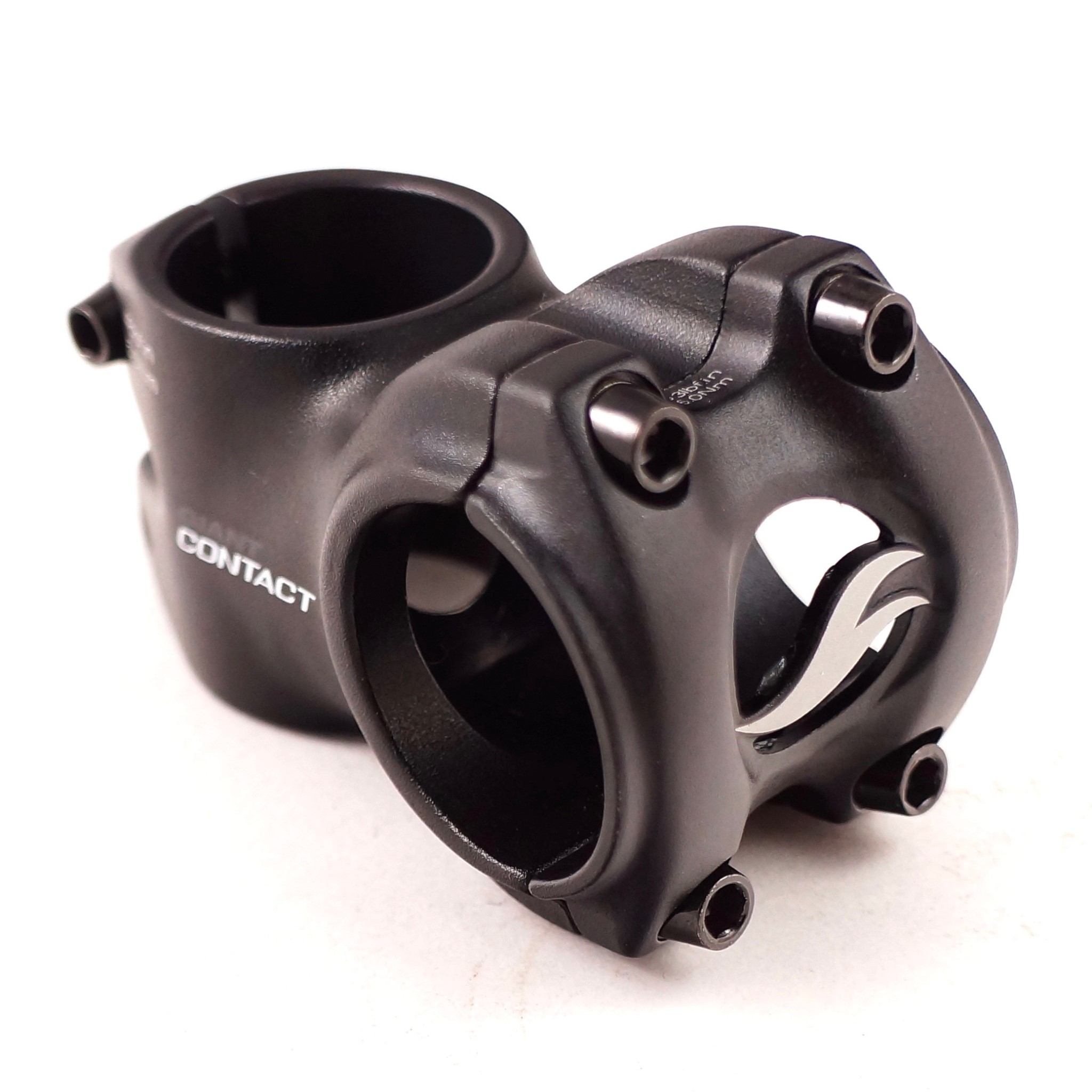 // 8 Degree Black Stem 1-1//4 and 1-1//8 spacer GIANT Contact OD2 50mm