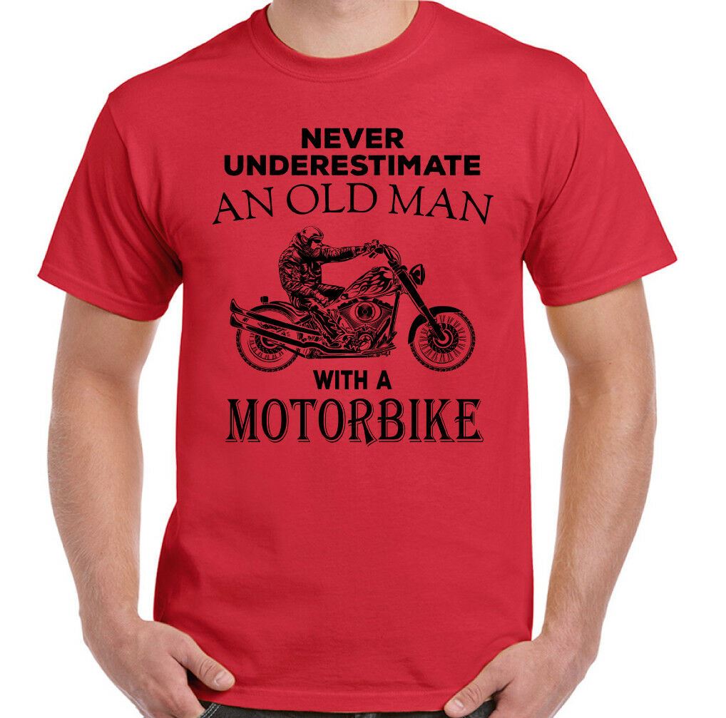Never Underestimate An Old Man With A Motorcycle Biker Gift Maglietta
