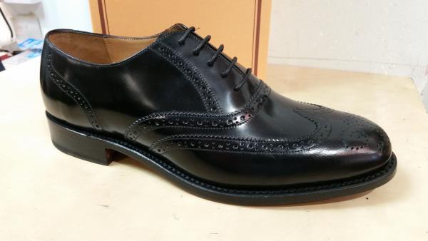 barkers black shoes