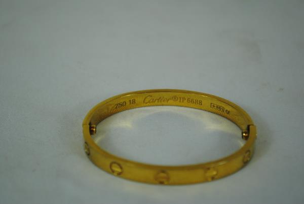 18 karat gold cartier bracelet