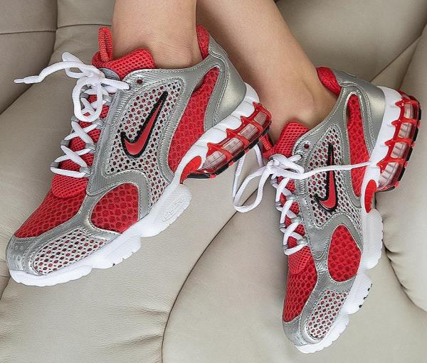 air zoom spiridon cage 2 track red