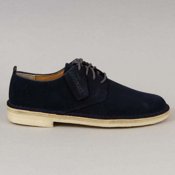 clarks clearance mens
