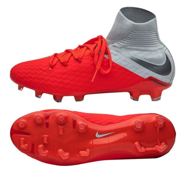 nike red soccer shoes